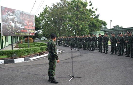 Jam Komandan Danyonkav 6/NK