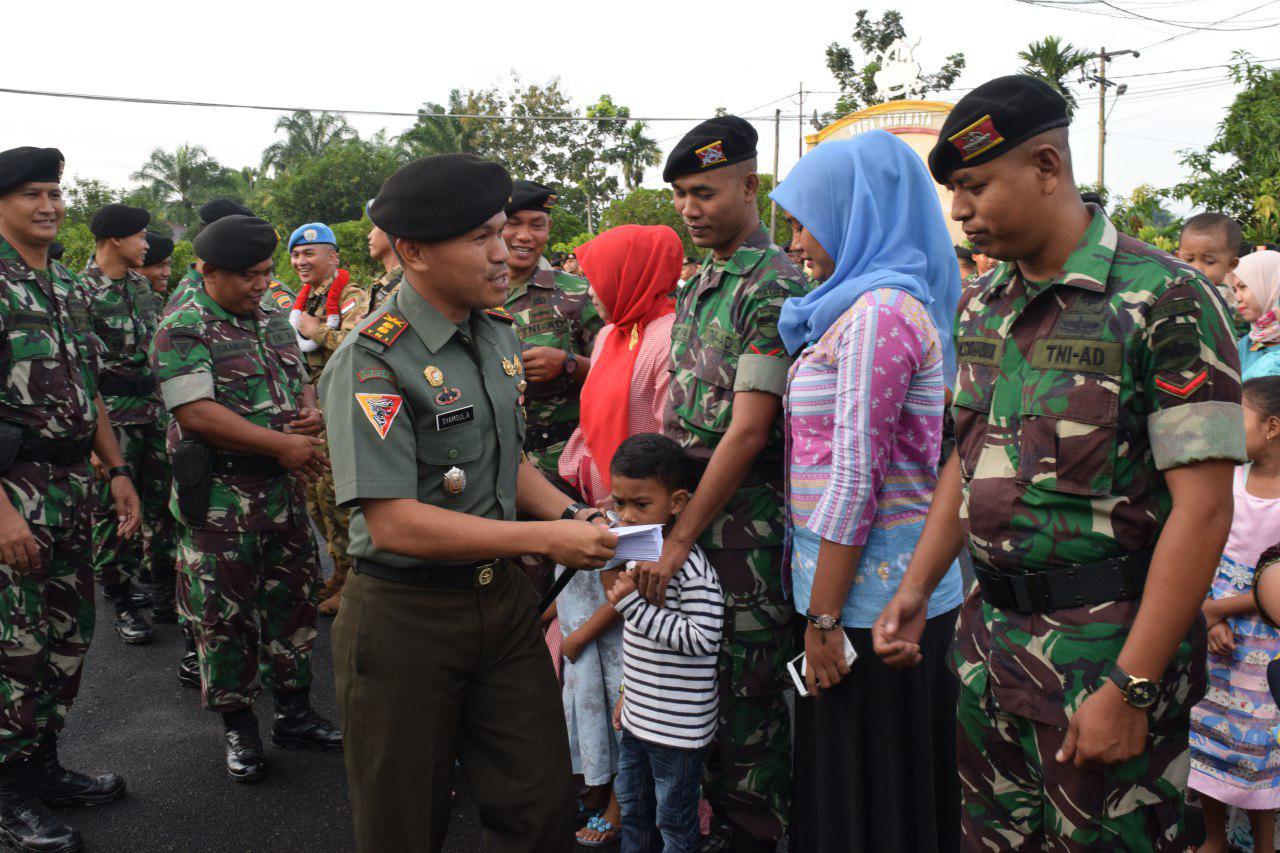 Para Kopral Terbaik Yonkav 6/NK dilepas dengan penuh Rasa Syukur