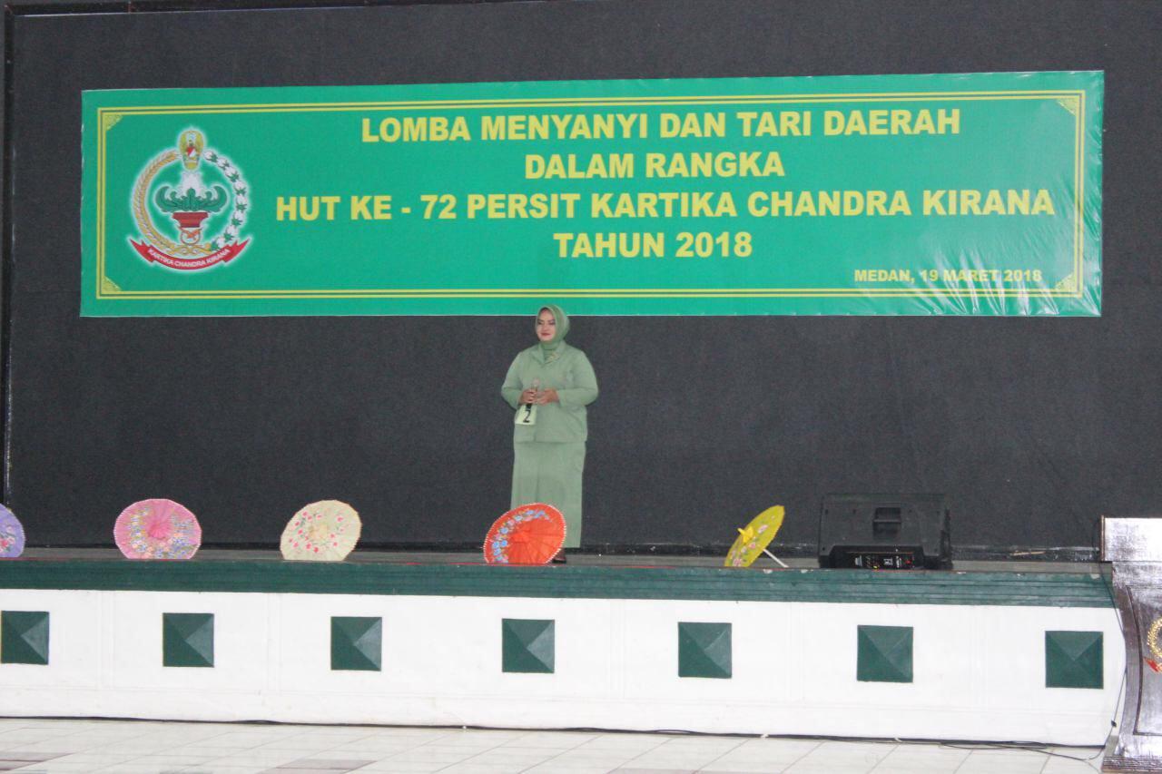 Persit Yonkav 6 Sabet Juara I Lomba Menyanyi Solo.
