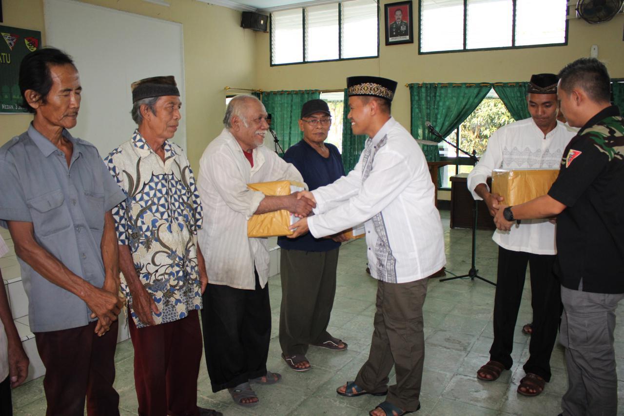 Yonkav 6/NK dan  Bankom Naga Karimata Bagikan Sembako Gratis